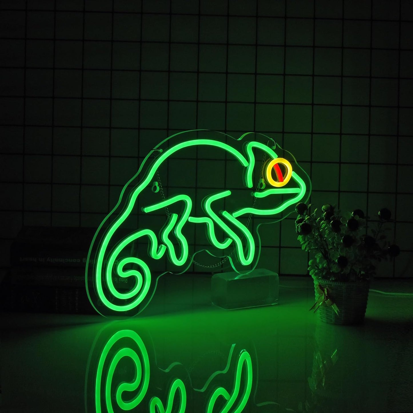 Chameleon Neon Sign – Colorful LED Wall Light for Home or Bar
