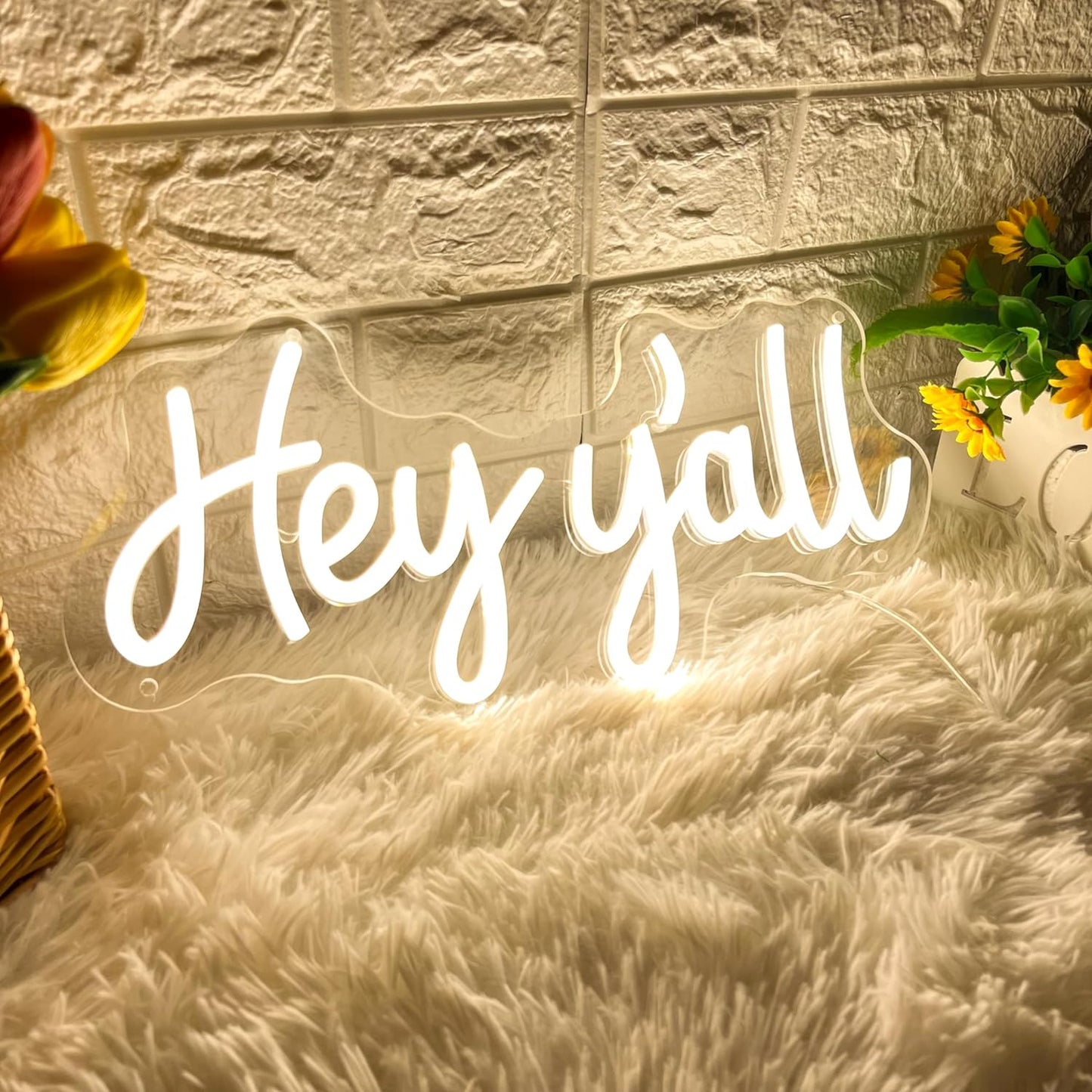 Hey y’all LED neon sign – Southern style wall decor