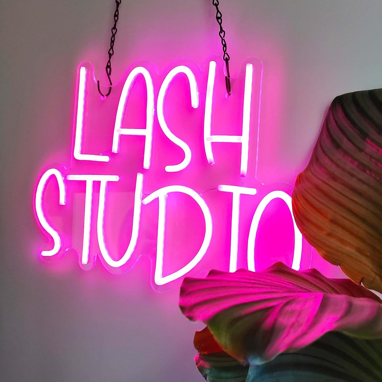 Lash Studio Neon Sign - LED Wall Light for Eyelash Extension & Beauty Salon Decor - Deen neon