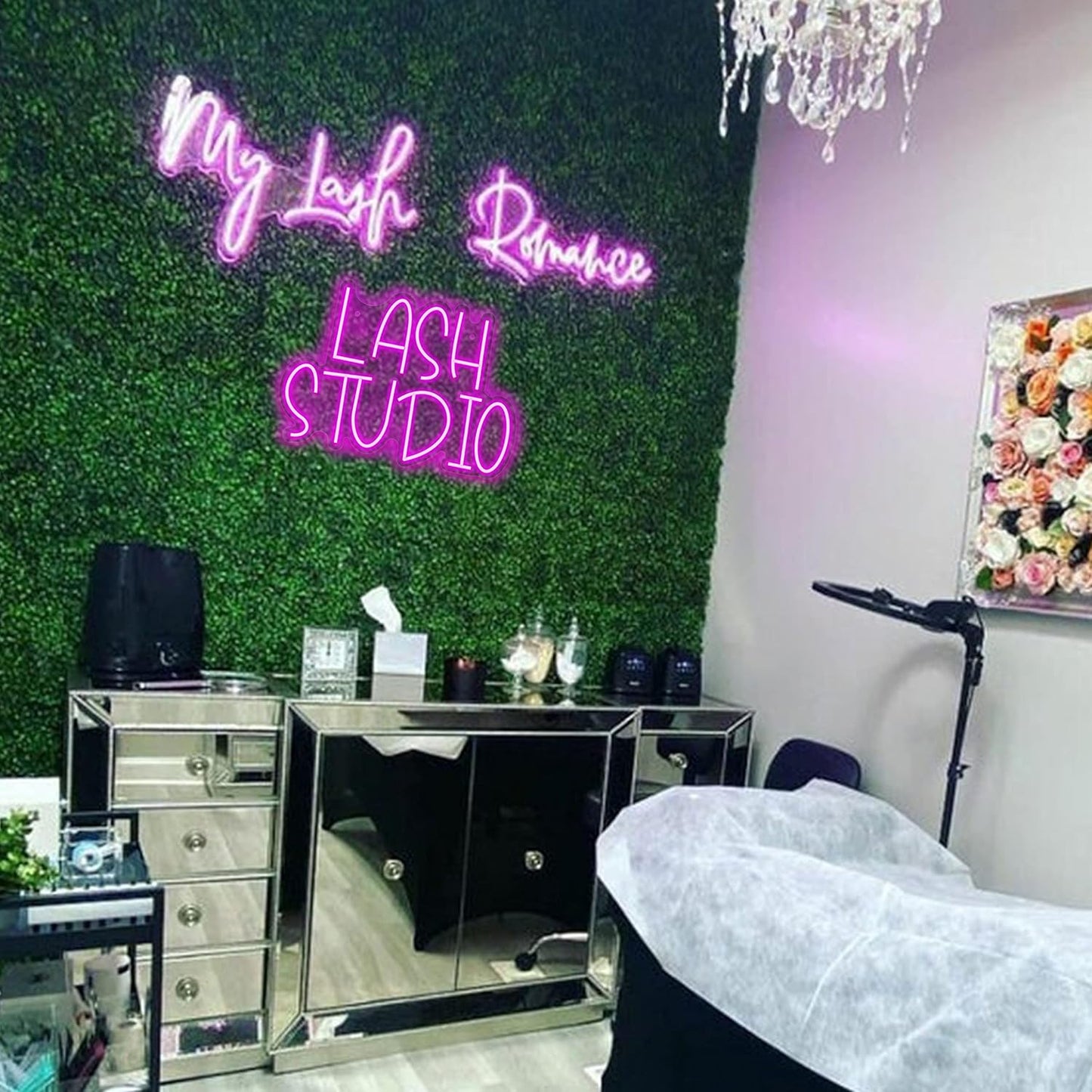 Lash Studio Neon Sign - LED Wall Light for Eyelash Extension & Beauty Salon Decor - Deen neon