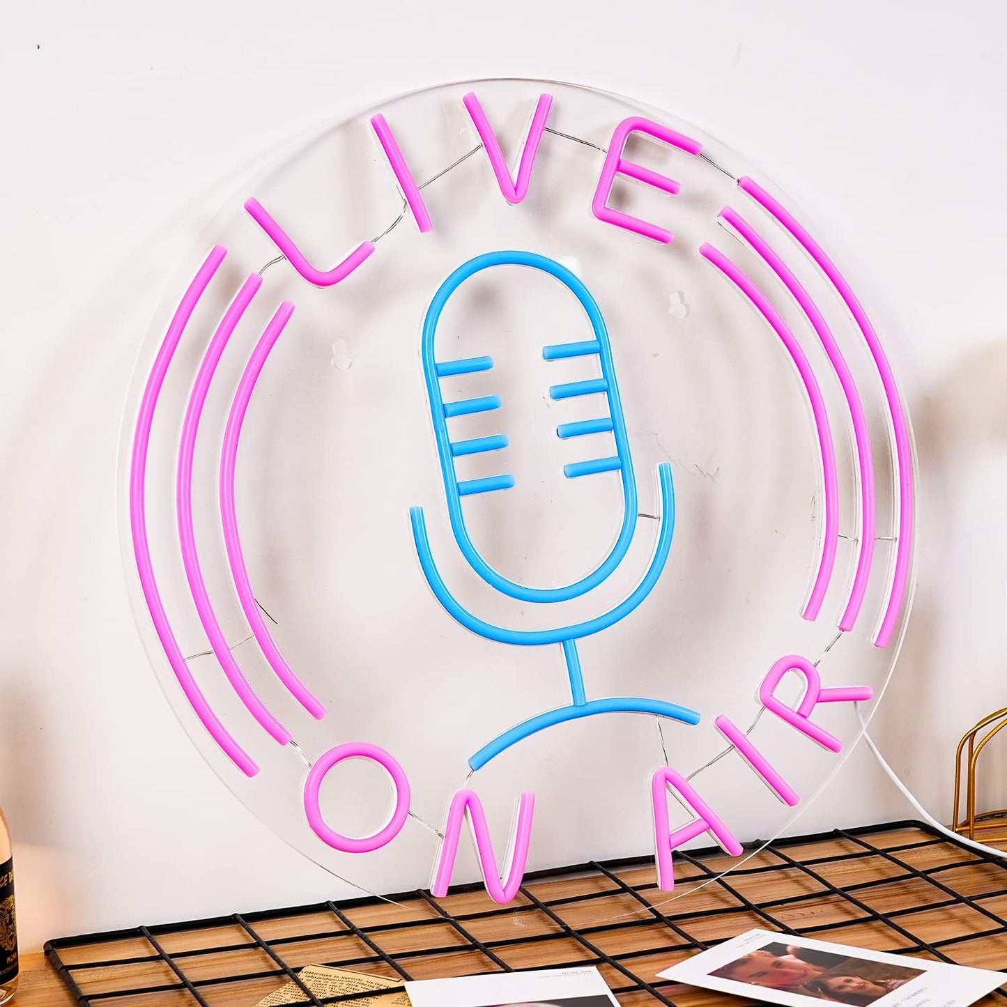 Live On Air Neon Sign - LED Streaming Light for Podcast, Studio & Gaming Room - Deen neon
