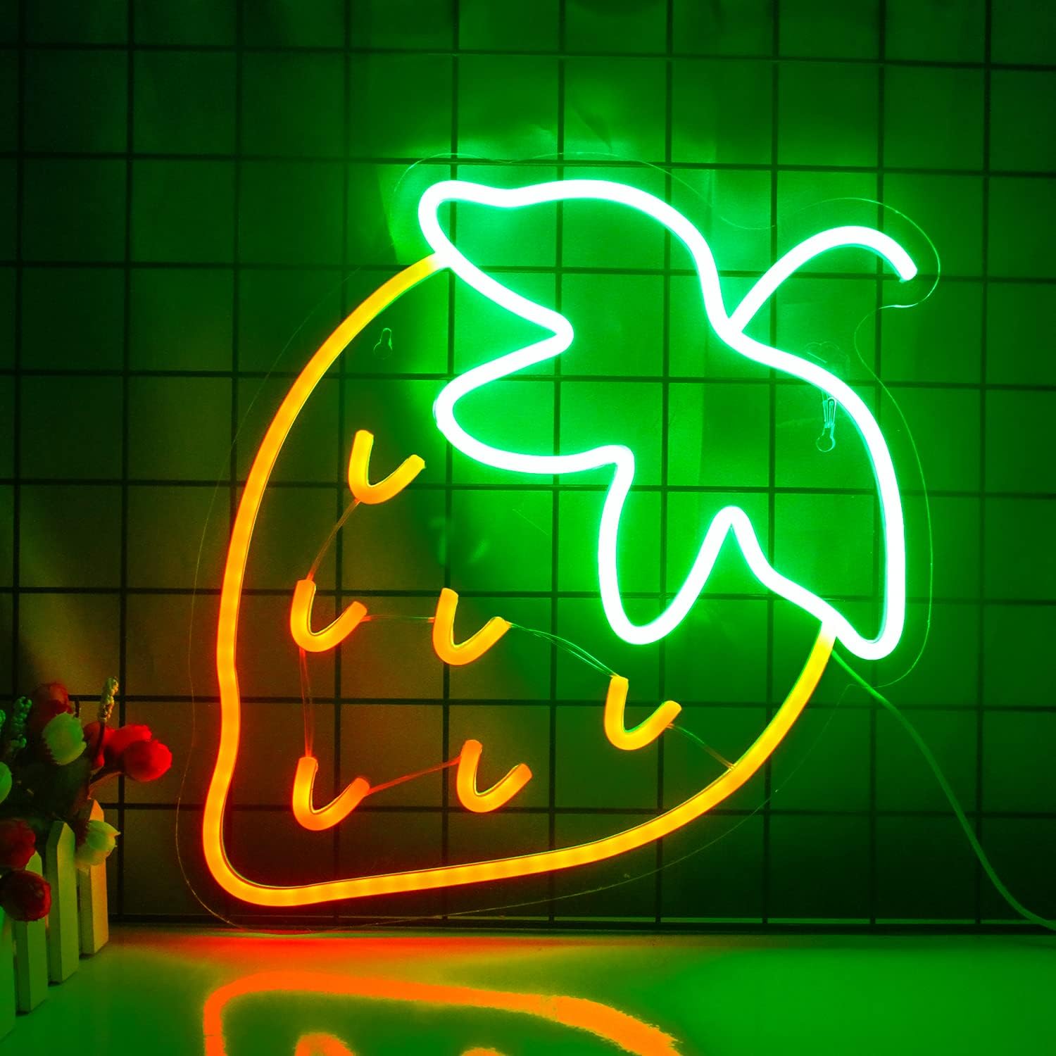Strawberry Neon Sign - LED Wall Light for Bedroom, Bar, Cafe & Party Decor - Deen neon