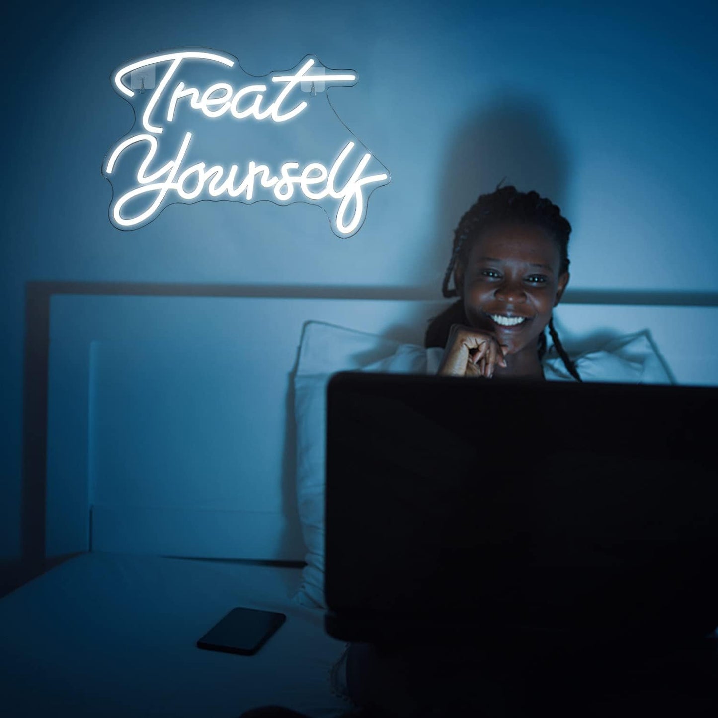 Treat Yourself" Neon Sign – LED Wall Light for Self-Care, Bedroom & Beauty Spaces - Deen neon