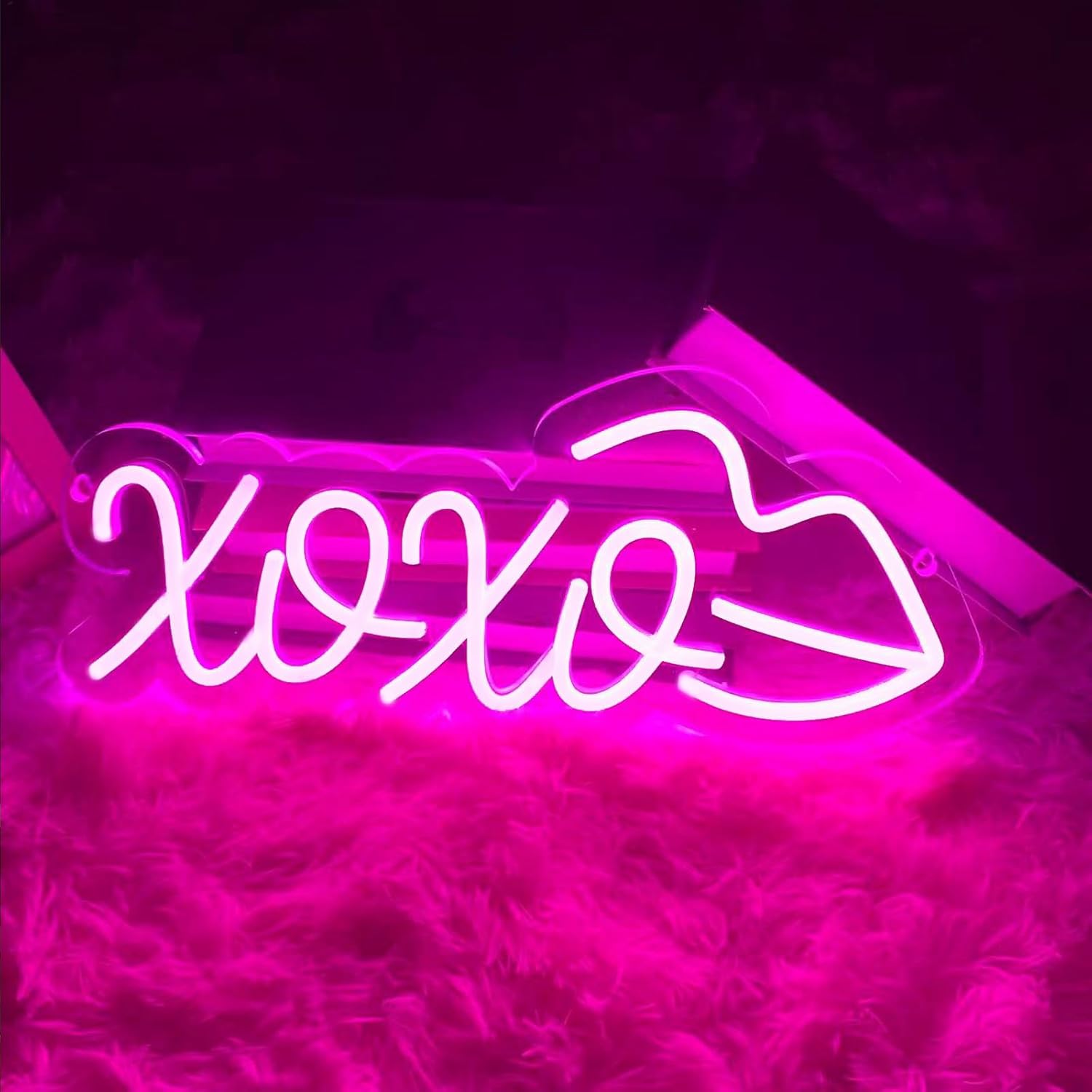 Pink XOXO and lips neon sign – romantic LED wall light for bedroom or gifts

